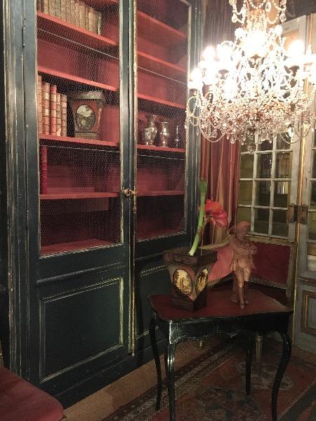 Bibliothèque de boiserie circa 1800 Bibliothèque de boiserie circa 1800