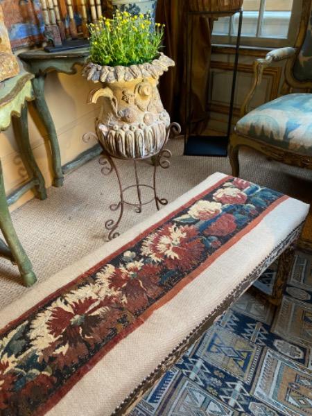 Banc d’époque directoire avec sa patine d’origine