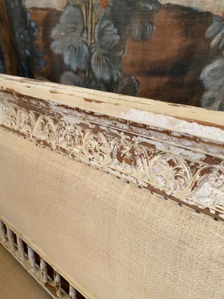 Banquette suédoise en bois sculpté et peint début XIX ème 