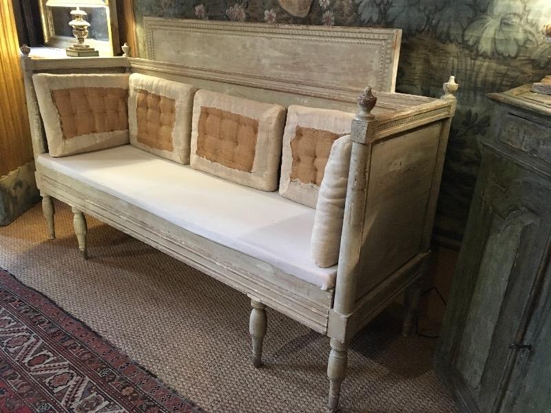 Canapé suédois fin XVIII ème dans sa couleur d’origine