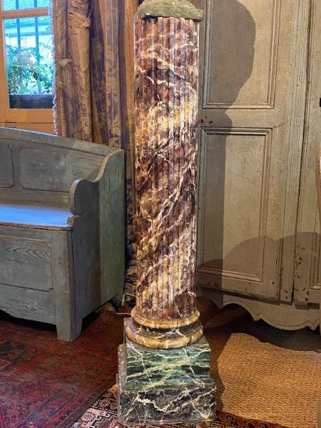 Colonne socle bois faux-marbre XiX ème