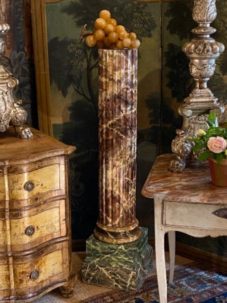 Colonne socle bois faux-marbre XiX ème