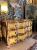 Commode suédoise peinte 18 ème à 3 tiroirs