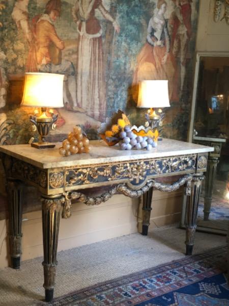 Console en bois doré XVIII ème italienne marbre de granit rose