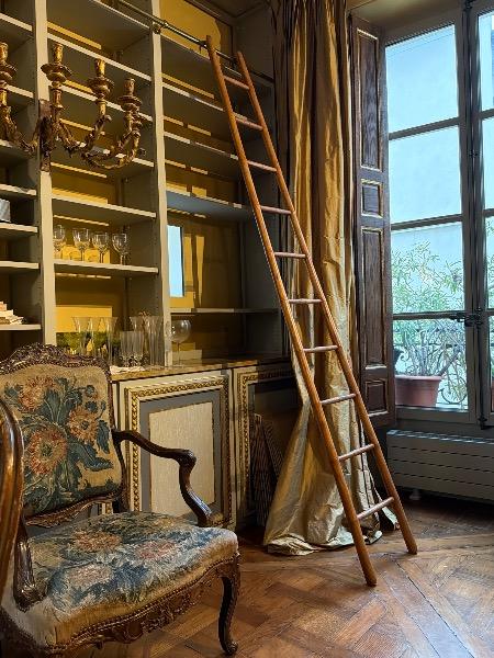 Echelle de bibliothèque en bambou début XX ème