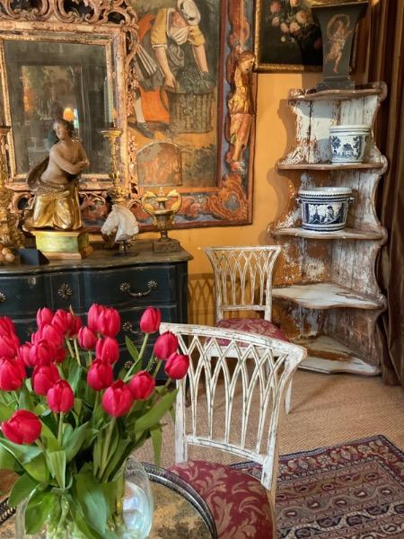 Étagère mouvementée XVIII ème à 5 niveaux