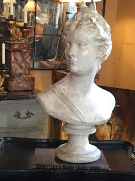 Grand buste de Diane par Eugène Denis Arrondelle . Plâtre XIX ème
