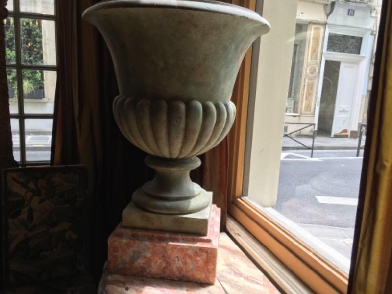 Grande vasque d’orangerie en stuc XX ème 