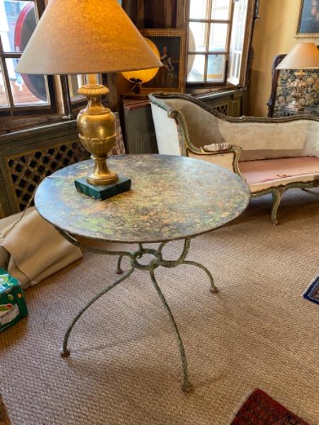 Guéridon de jardin en fer XIX ème