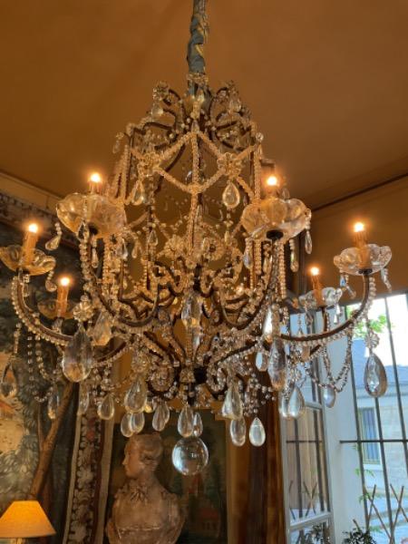 Lanterne perlée en bronze à 8 lumières provenant d’un vieux palais turinois fin XIX ème en verre et cristal