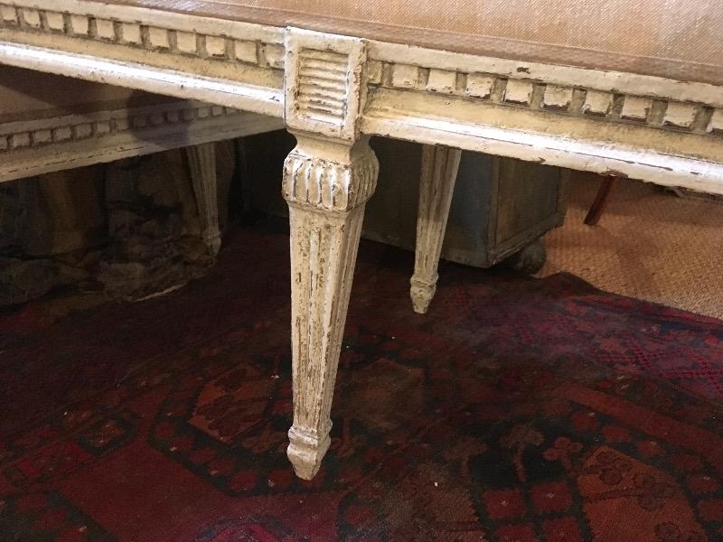 Paire de banquettes en bois sculpté XIX ème 