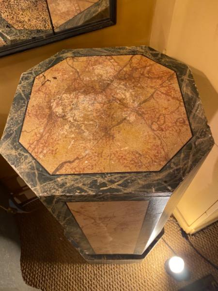 Paire de colonnes octogonales en bois peint faux-marbre ( Italie XIX ème )
