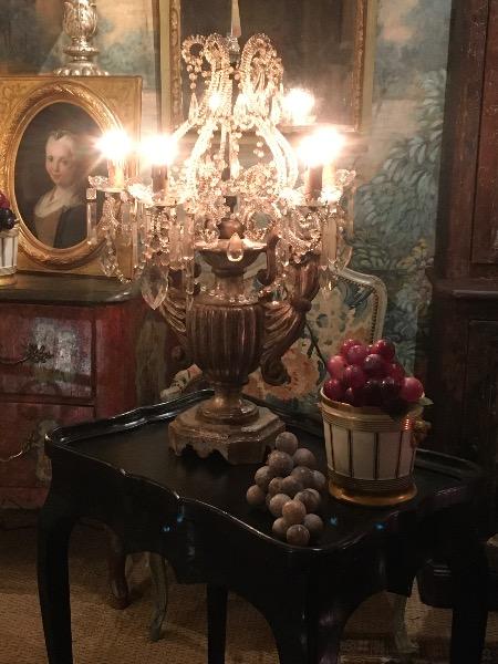 Paire de girandoles italiennes XX ème à 5 lumières dans le goût des tables royales