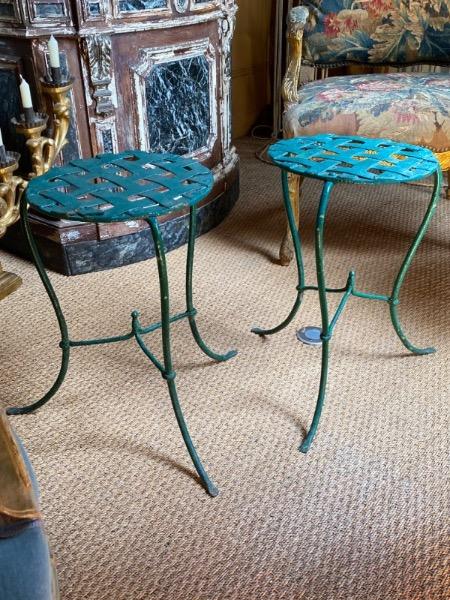 Paire de tabourets de jardin en fer XIX ème 