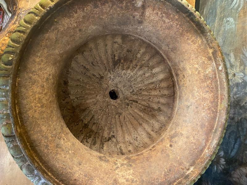 Paire de vasques en fonte XIX ème