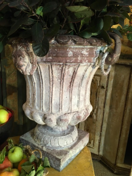 Paire de vasques imitation terre cuite XX ème 