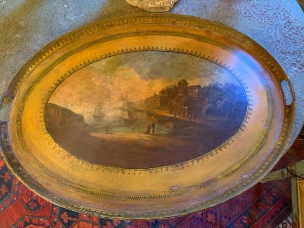 Plateau ovale en tôle peinte début XIX ème