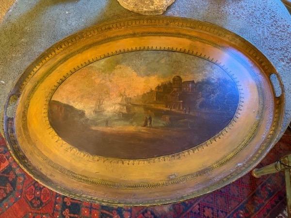 Plateau ovale en tôle peinte début XIX ème