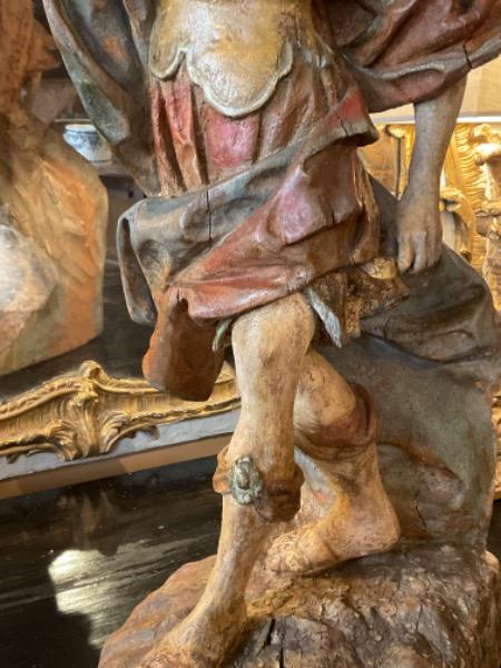 Sculpture en bois polychrome XVII ème siècle 